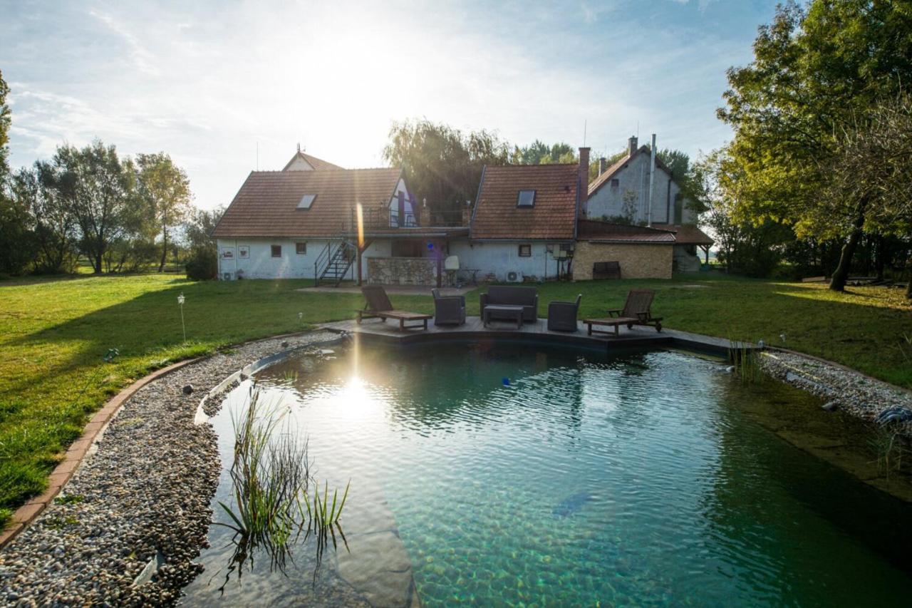 Bed and Breakfast Lesence Major Lesencetomaj Exteriér fotografie