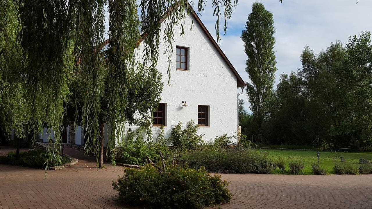 Bed and Breakfast Lesence Major Lesencetomaj Exteriér fotografie